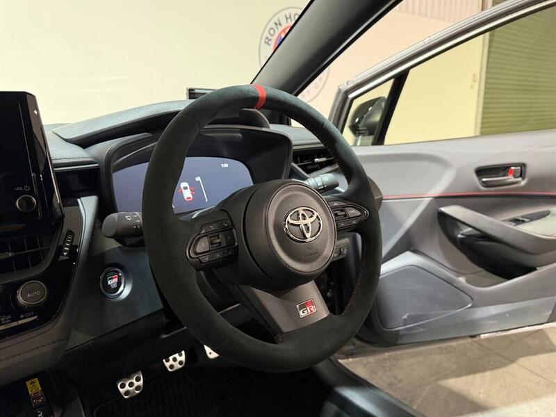 Toyota Corolla view 7
