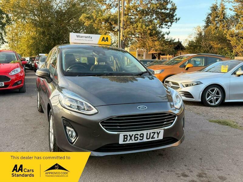 2019 Ford Fiesta 1.1 Ti-VCT Zetec Euro 6 (s/s) 5dr photo 4