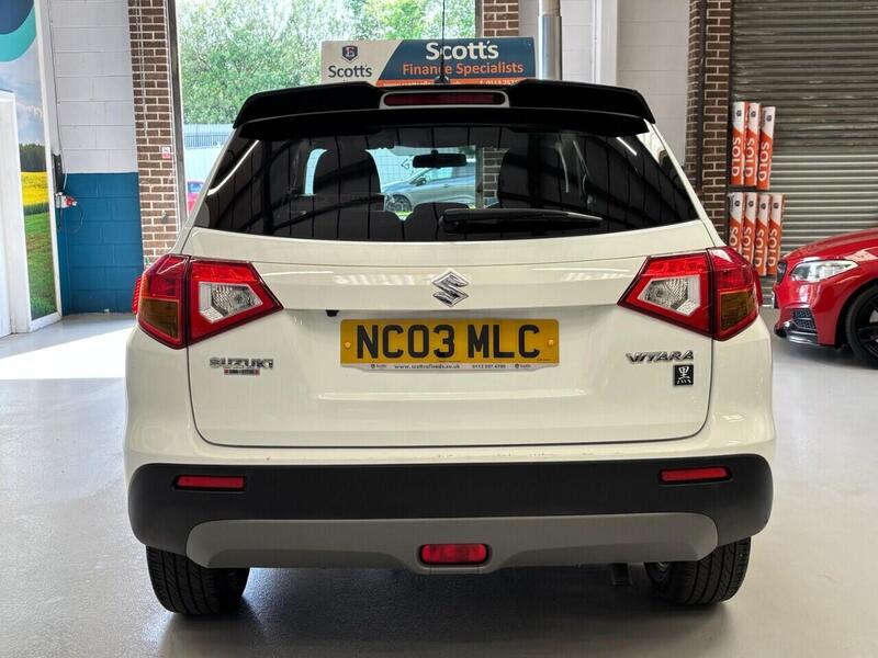 Suzuki Vitara view 6