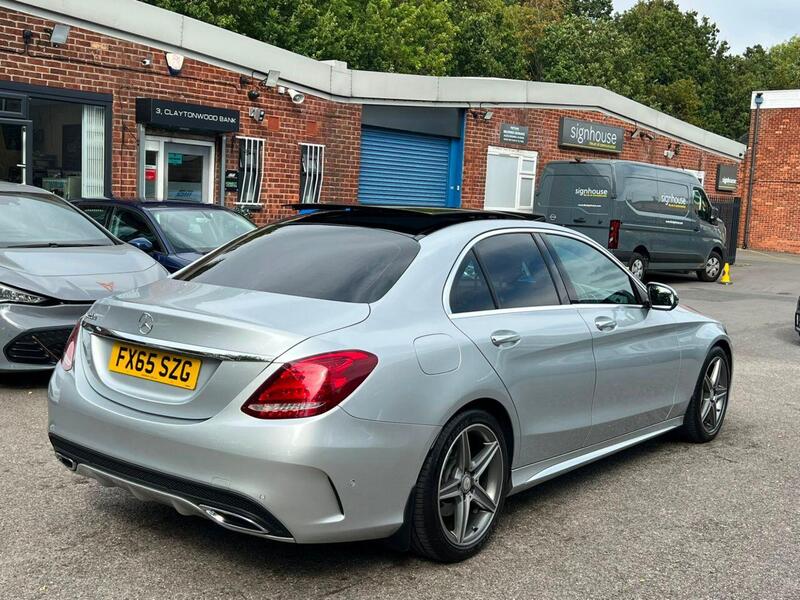 Mercedes-Benz C Class view 3