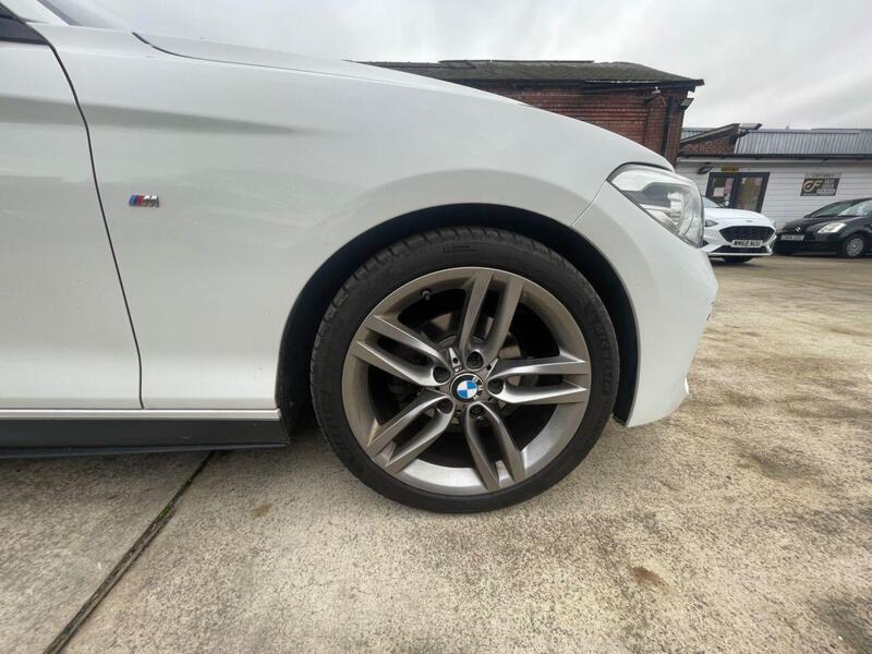 BMW 1 Series view 10