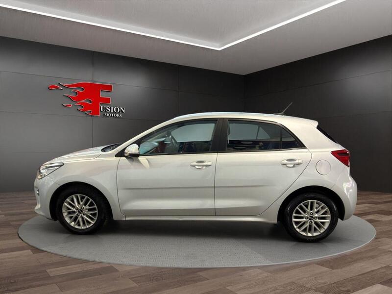 Kia Rio view 4