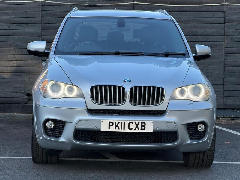 BMW X5 view 5