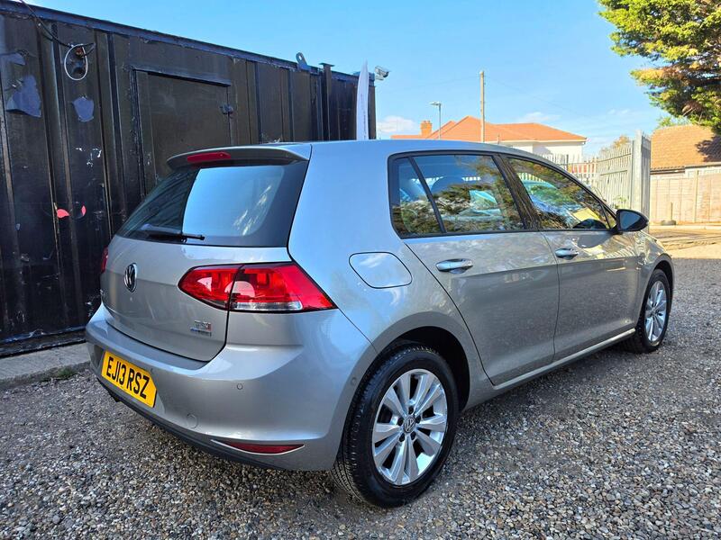 Volkswagen Golf 1.4 TSI BlueMotion Tech SE DSG Euro 5 (s/s) 5dr thumbnail 7