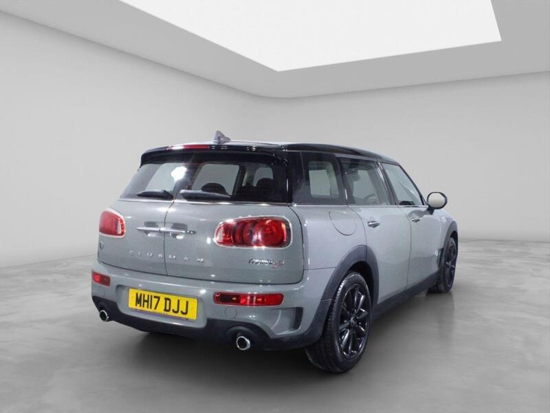 Mini Clubman view 4
