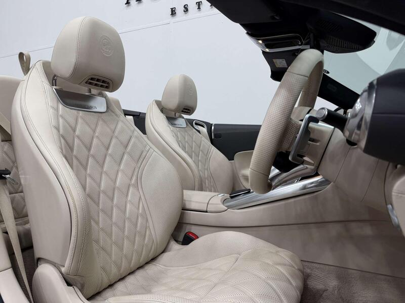 Mercedes-Benz Mercedes-Benz SL view 2