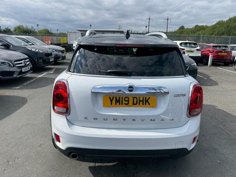 Mini Countryman view 7