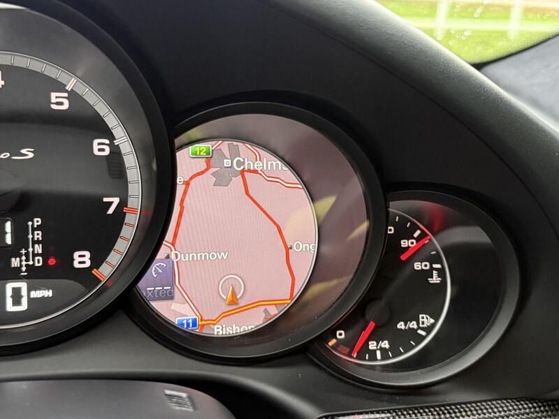 Porsche 911 view 47