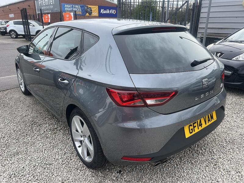 Seat Leon view 4