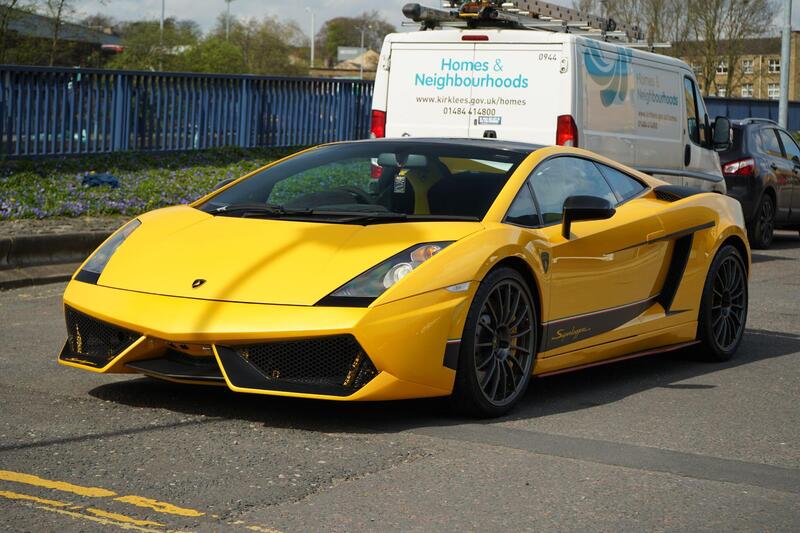 Lamborghini Gallardo view 6
