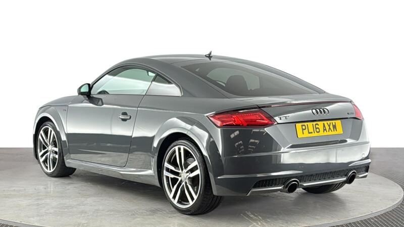 Audi TT view 6