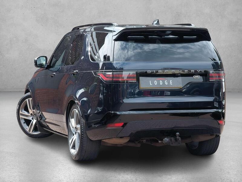 Land Rover Discovery 3 view 5