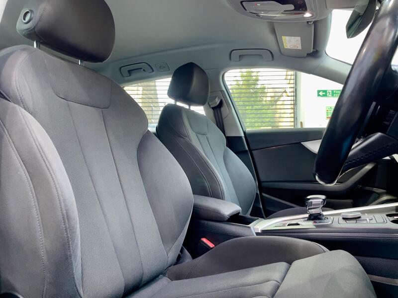 Audi A4 view 6
