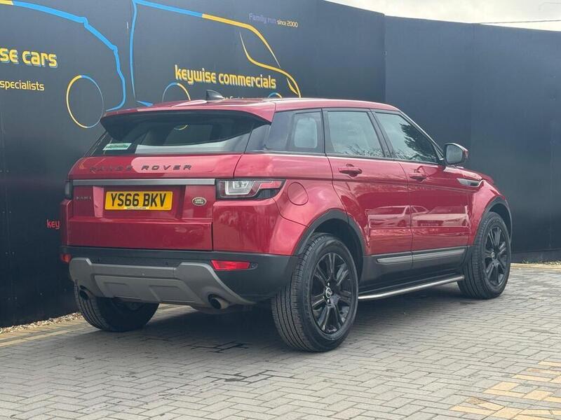 Land Rover Range Rover Evoque view 5