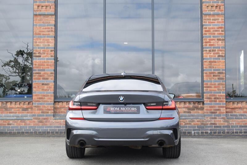 BMW 3 Series view 6