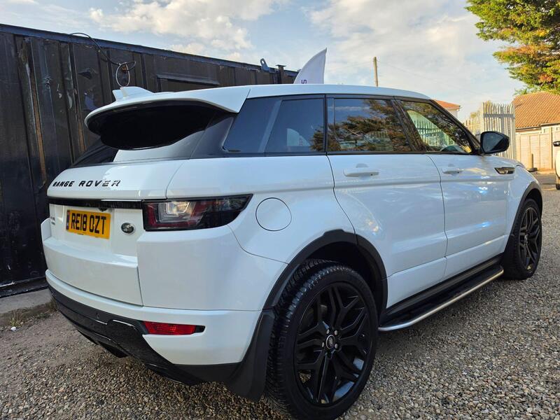 Land Rover Range Rover Evoque 2.0 Si4 HSE Dynamic Auto 4WD Euro 6 (s/s) 5dr thumbnail 6
