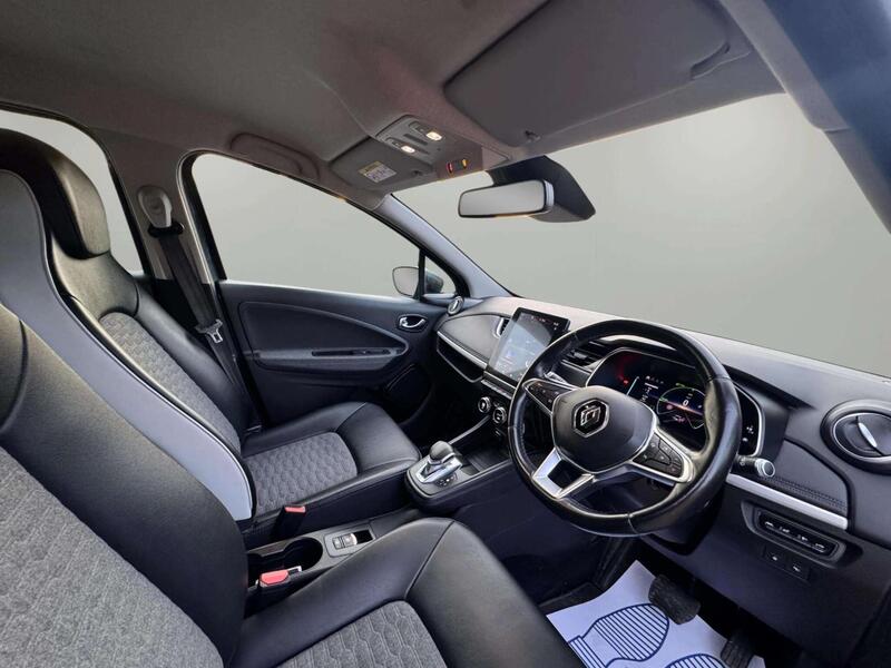 Renault Zoe view 2