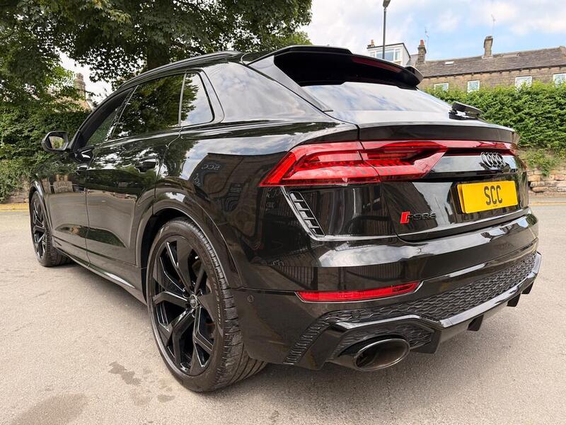 Audi Audi RSQ8 view 6