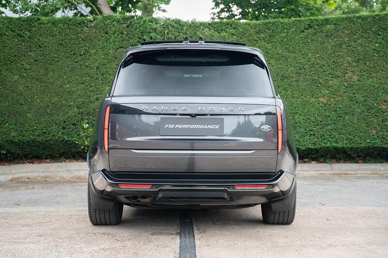 Land Rover Range Rover view 4