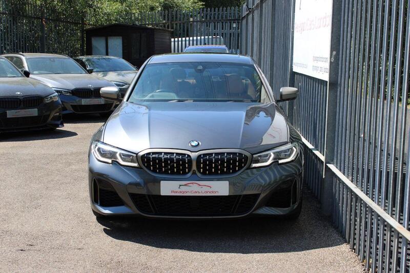BMW 3 Series view 5