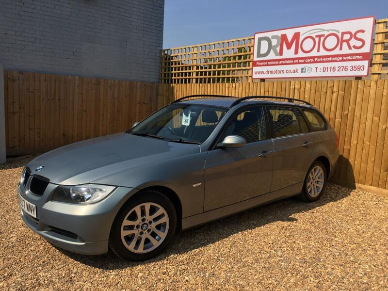 BMW 3 Series view 6