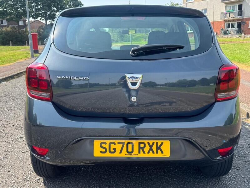Dacia Sandero view 4