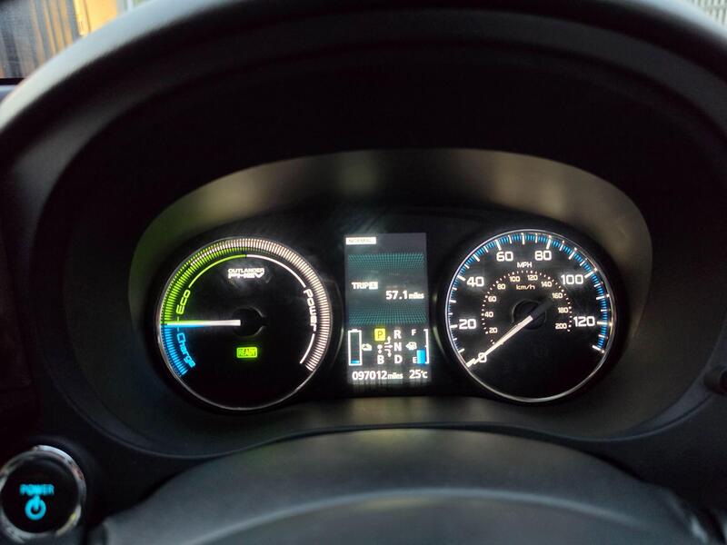 Mitsubishi Outlander 2.0h 12kWh GX4h CVT 4WD Euro 5 (s/s) 5dr thumbnail 34