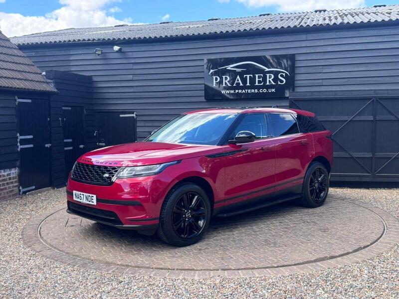 Land Rover Range Rover Velar view 2