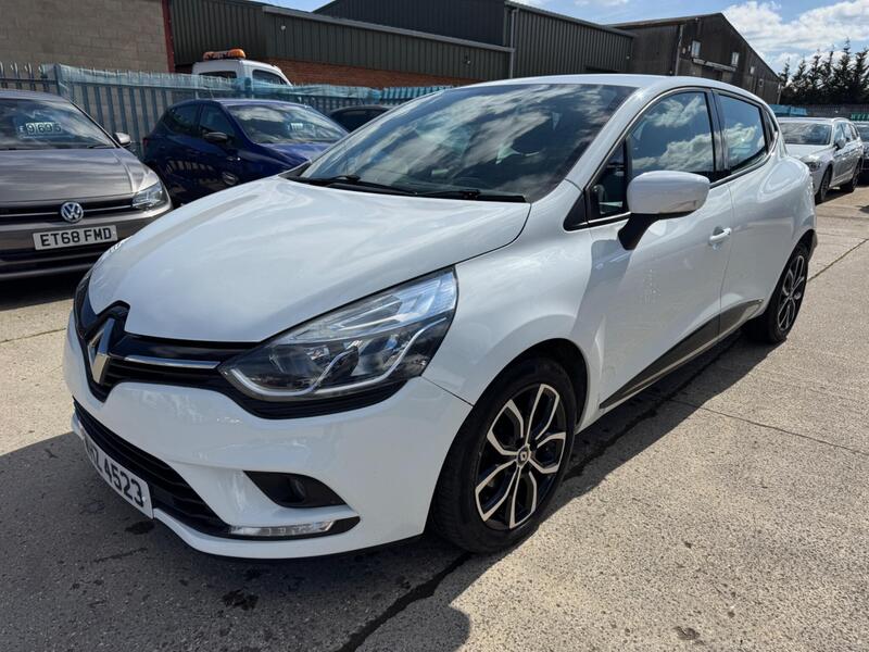 Renault Clio view 6