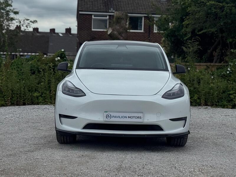 Tesla Model Y view 4