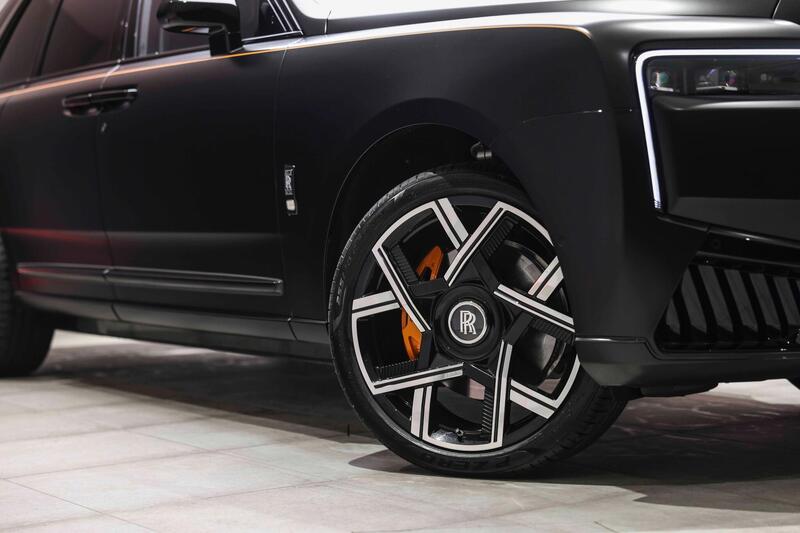 Rolls-Royce Cullinan view 4