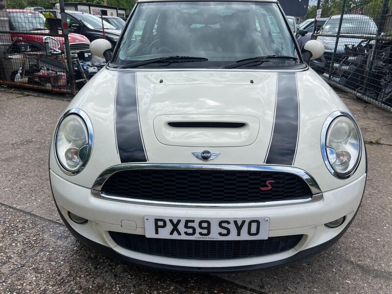 Mini Cooper view 5