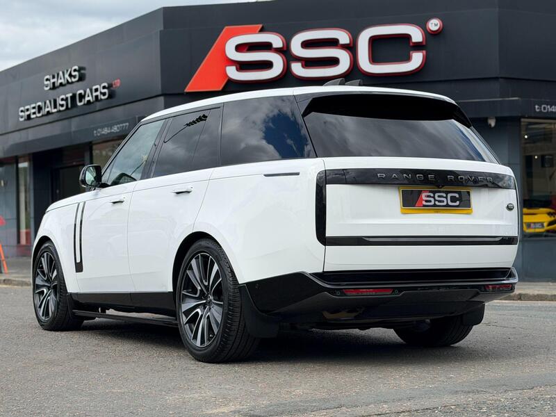 Land Rover Range Rover view 2
