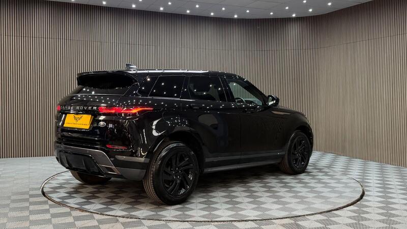 Land Rover Range Rover Evoque view 5