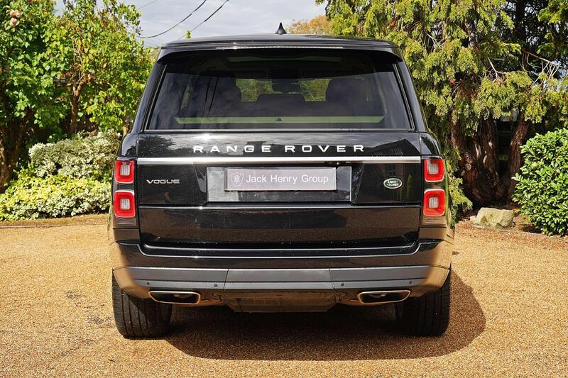 Land Rover Range Rover view 4
