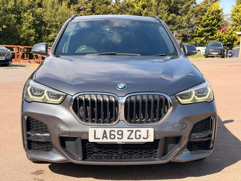 BMW X1 view 2