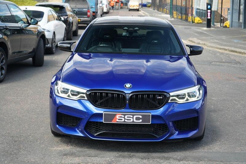 BMW M5 view 6