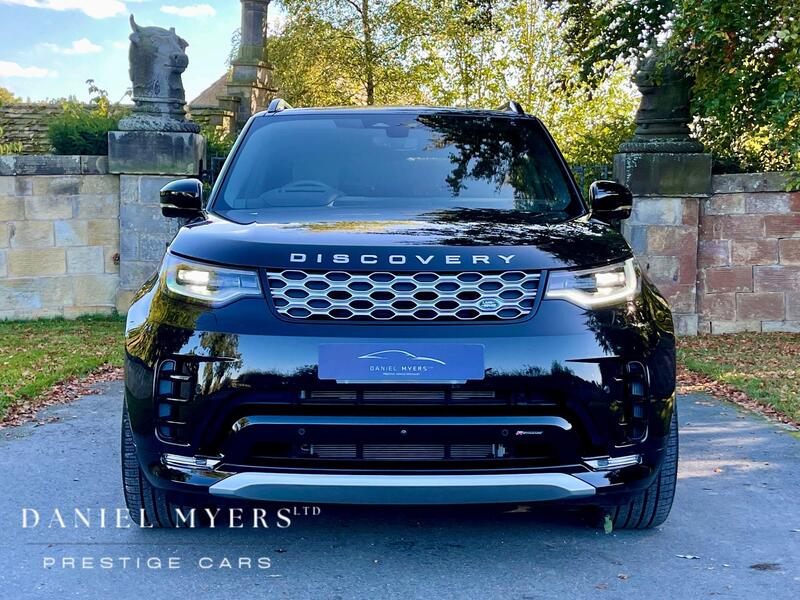 2026 Land Rover Discovery in Grey for sale