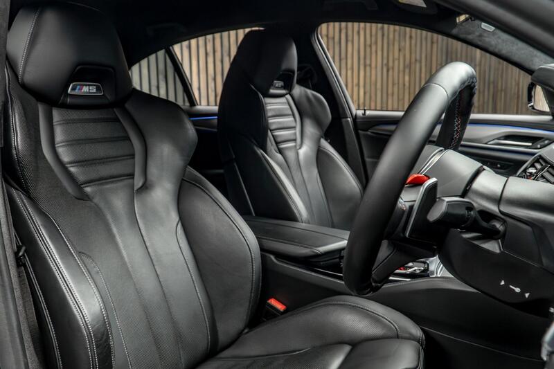 BMW M5 view 2