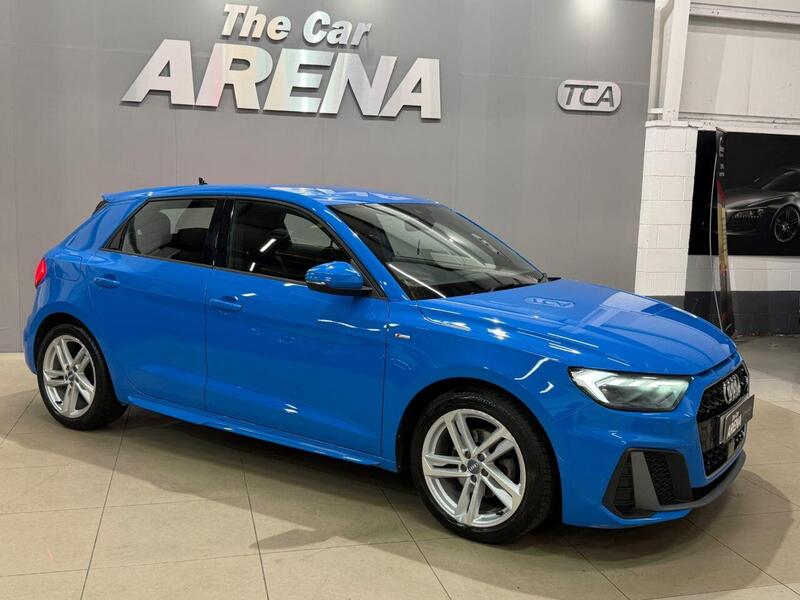Audi A1 view 3