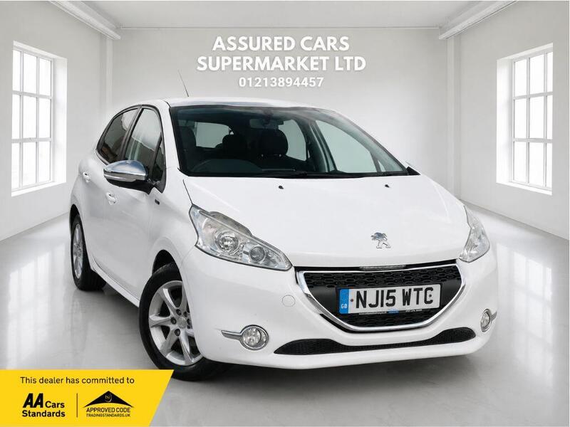 Peugeot 208 main image