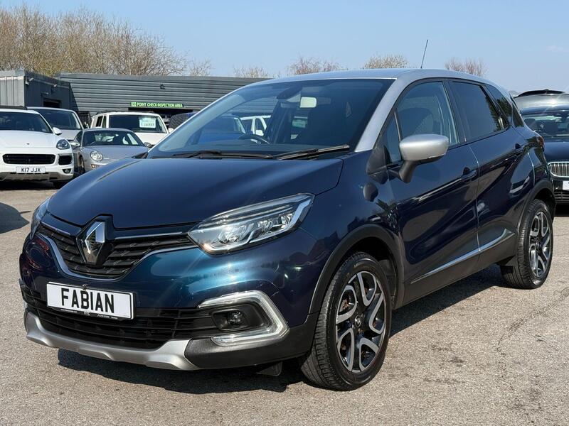 Renault Captur view 3