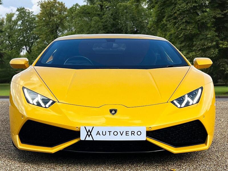 Lamborghini Huracan view 2