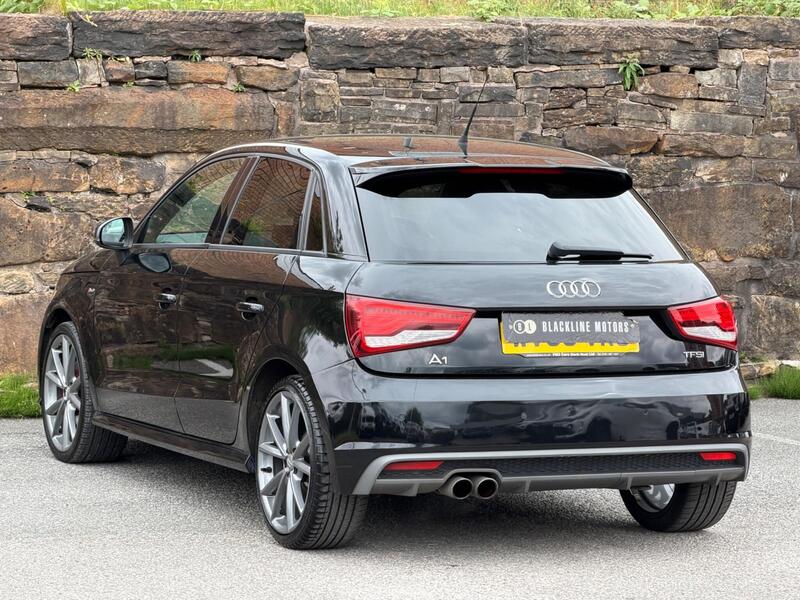 Audi A1 view 5
