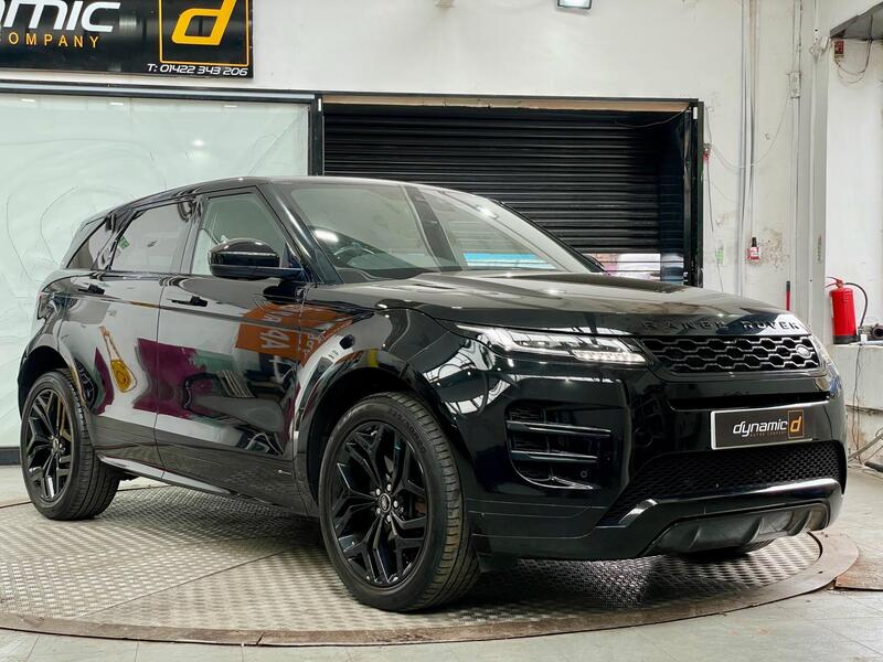 Land Rover Range Rover Evoque view 2