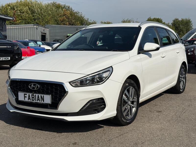 Hyundai I30 view 3
