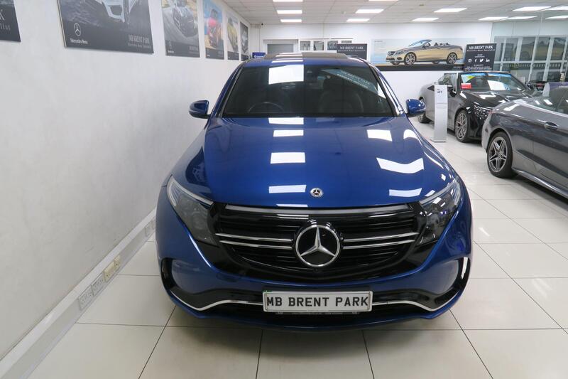 Mercedes-Benz Mercedes-Benz EQC view 2
