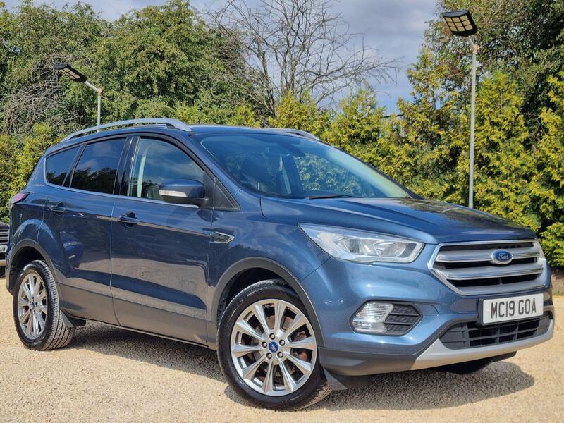 Ford Kuga main image