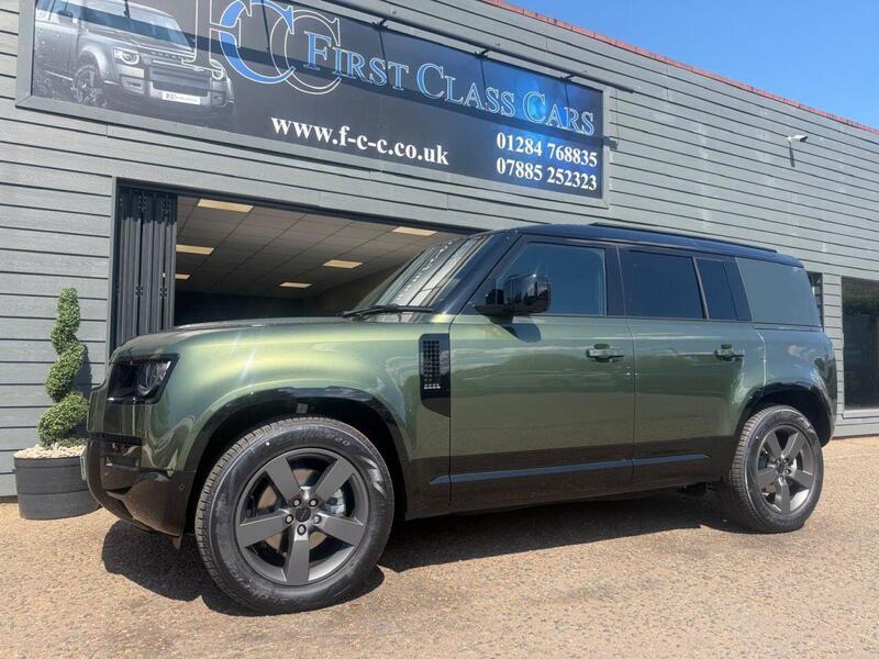 Land Rover Defender view 5