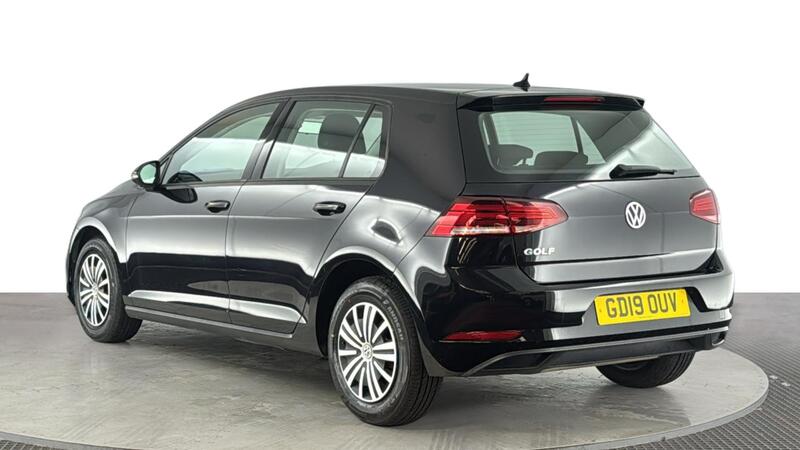 Volkswagen Golf view 6